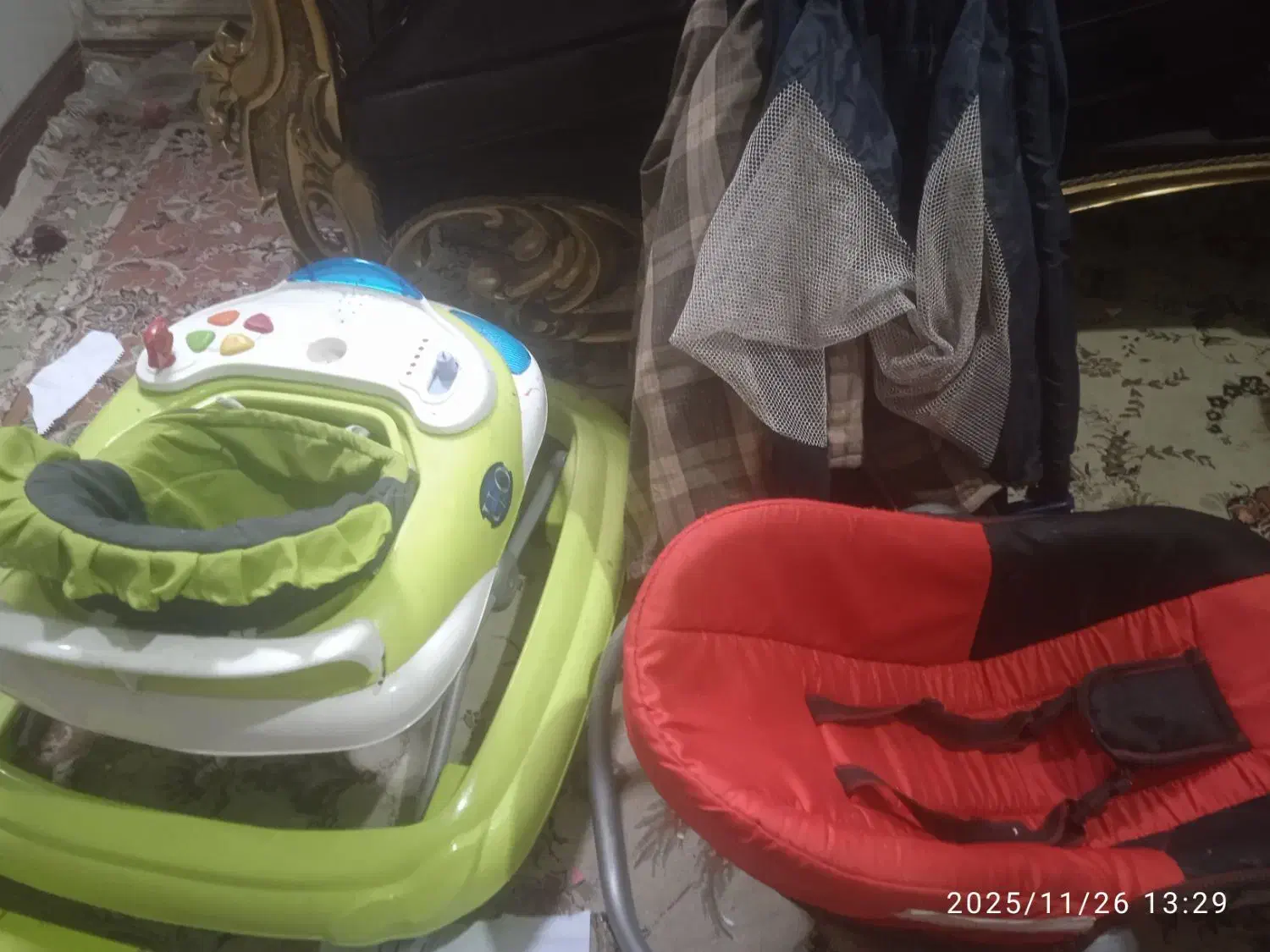 یک عدد رورو اک تخت للو کالاسکه|کالسکه و لوازم جانبی|ملارد, |دیوار