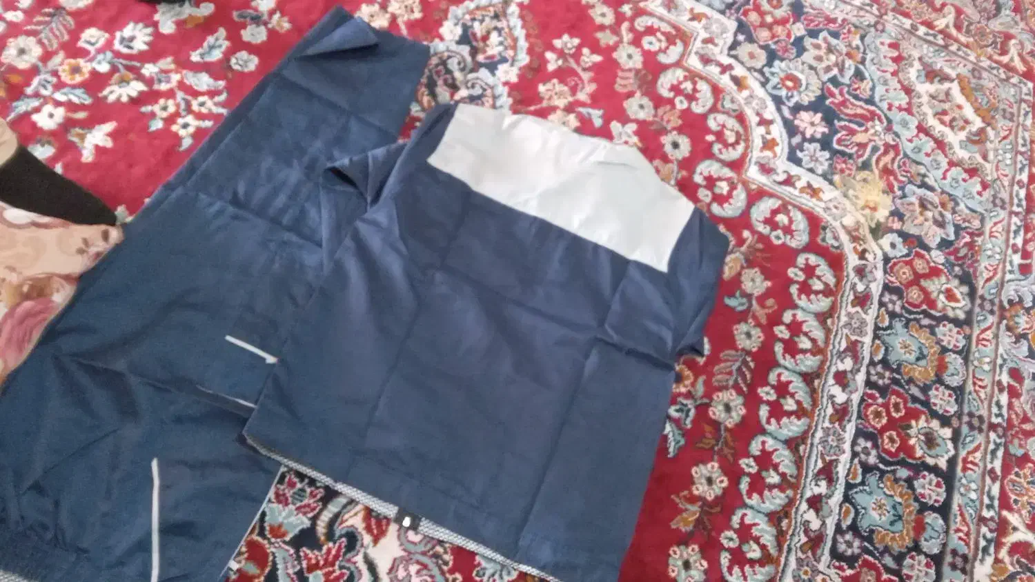 لباس|لباس|اهواز, ملاشیه|دیوار