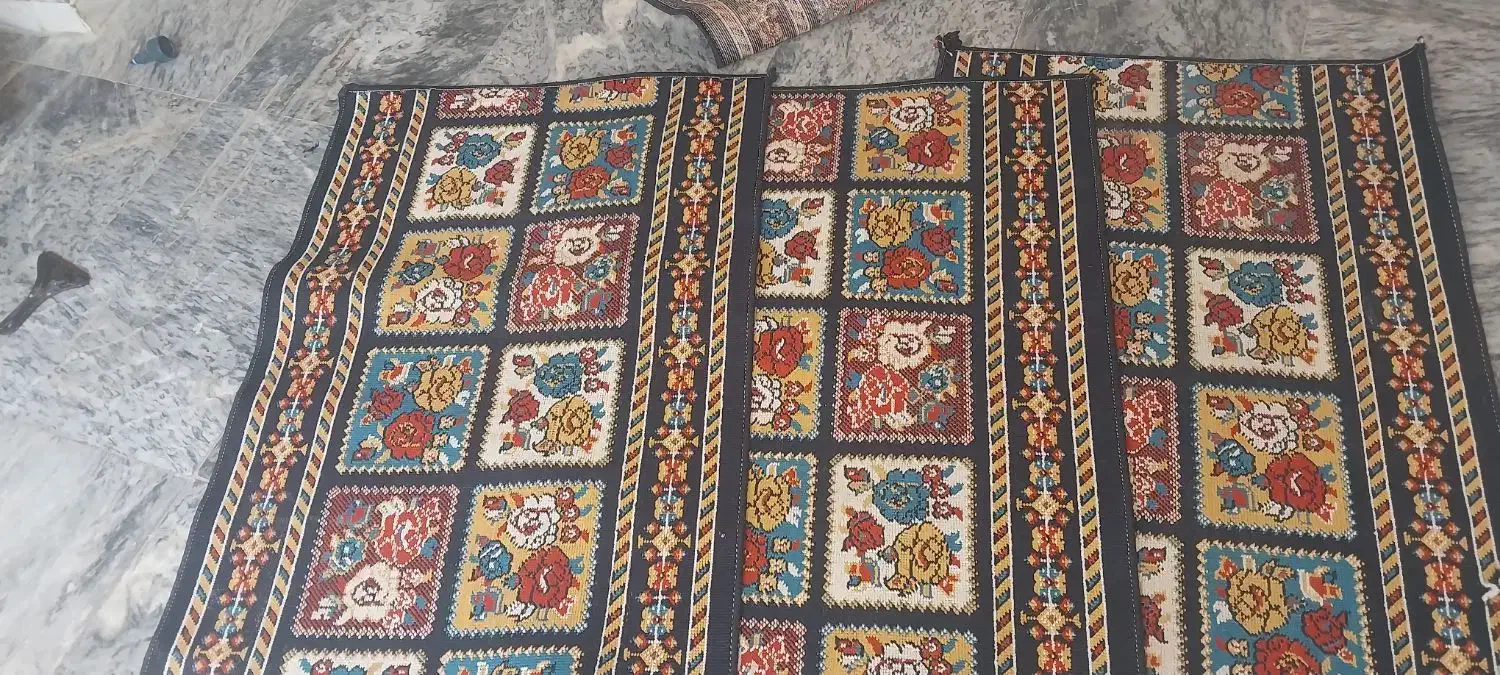 پادری یا روپله همه با هم ۳۰۰|گلیم، جاجیم، گبه|رشت, استقامت ۱|دیوار