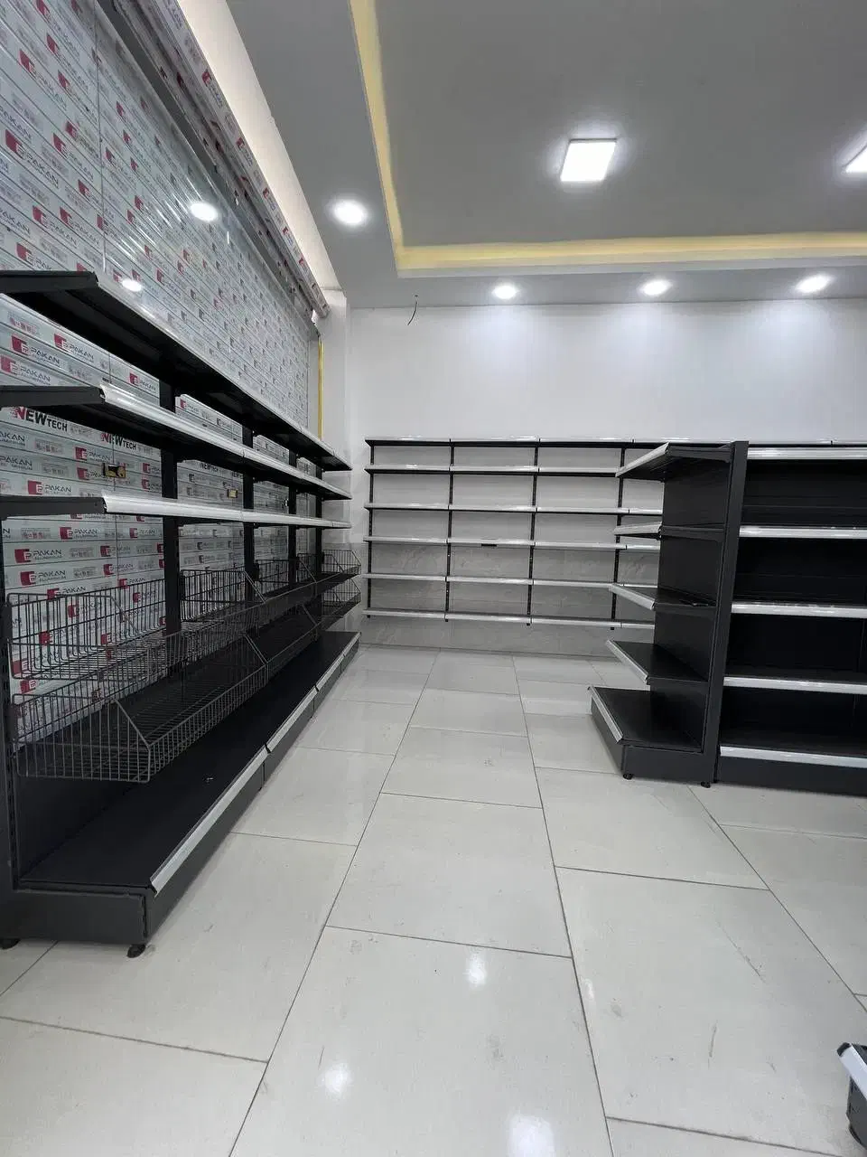 پایه 3 متر قفسه مشکی ترک|فروشگاه و مغازه|رامسر, |دیوار