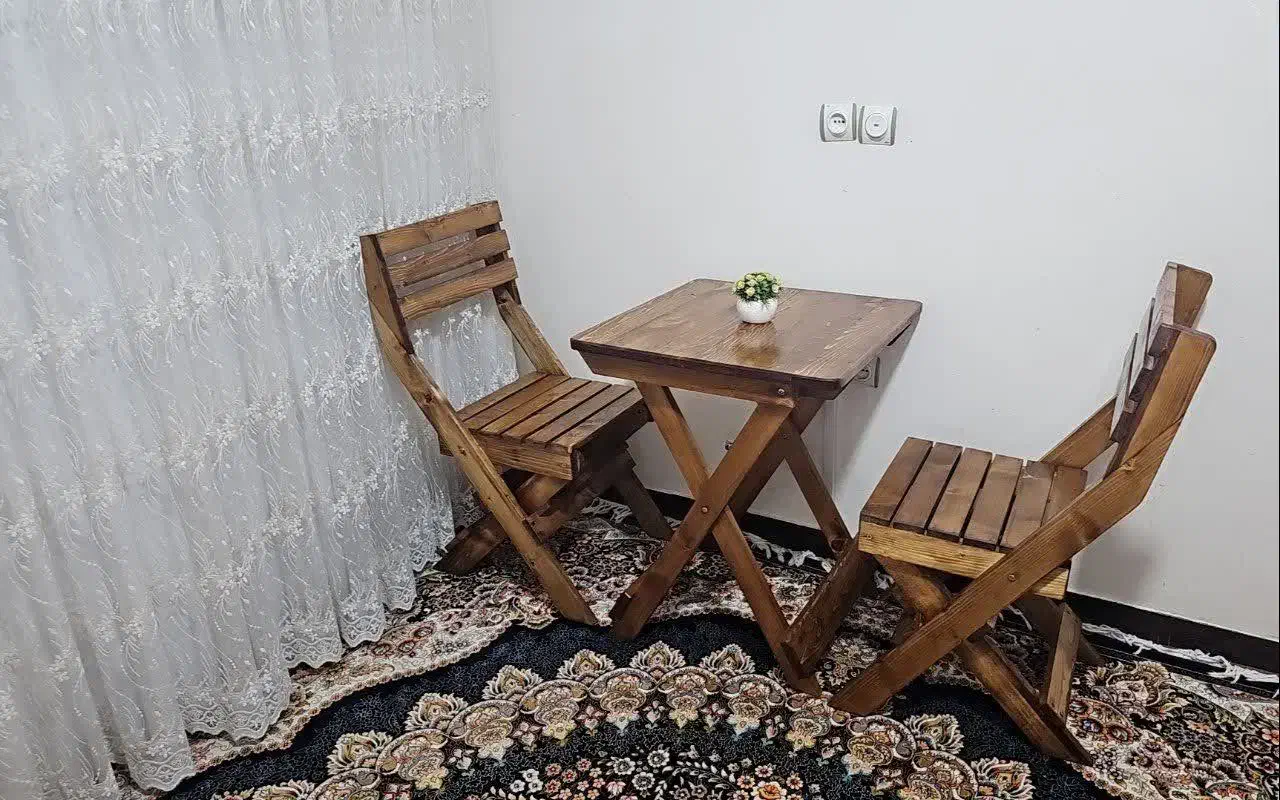 راحتی و زیبایی با میز و صندلی تاشو چوبی|میز و صندلی غذاخوری|قم, وادی السلام|دیوار