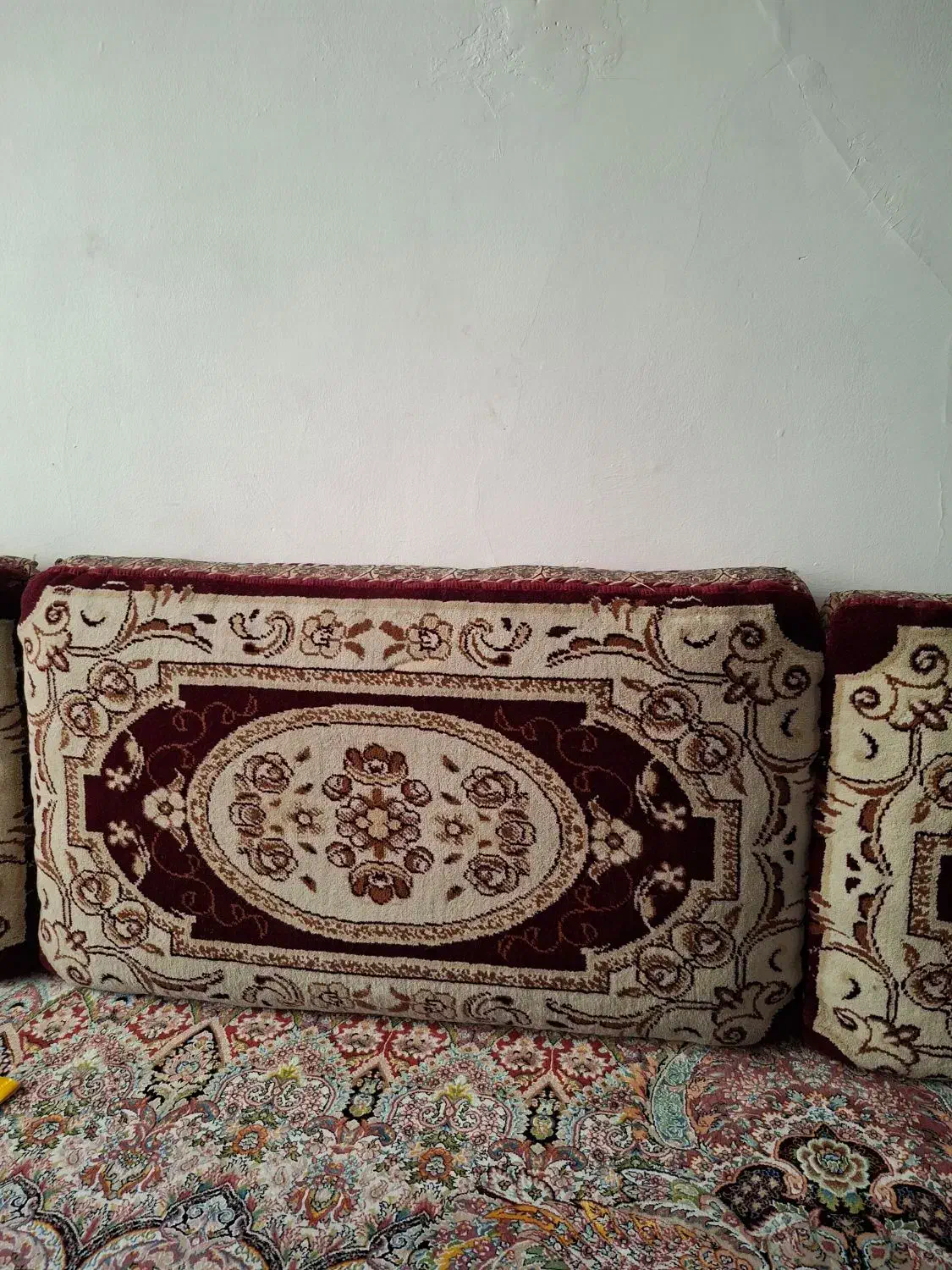 پشتی سالم و سنگین|پشتی|اسلامشهر, شهرک واوان|دیوار