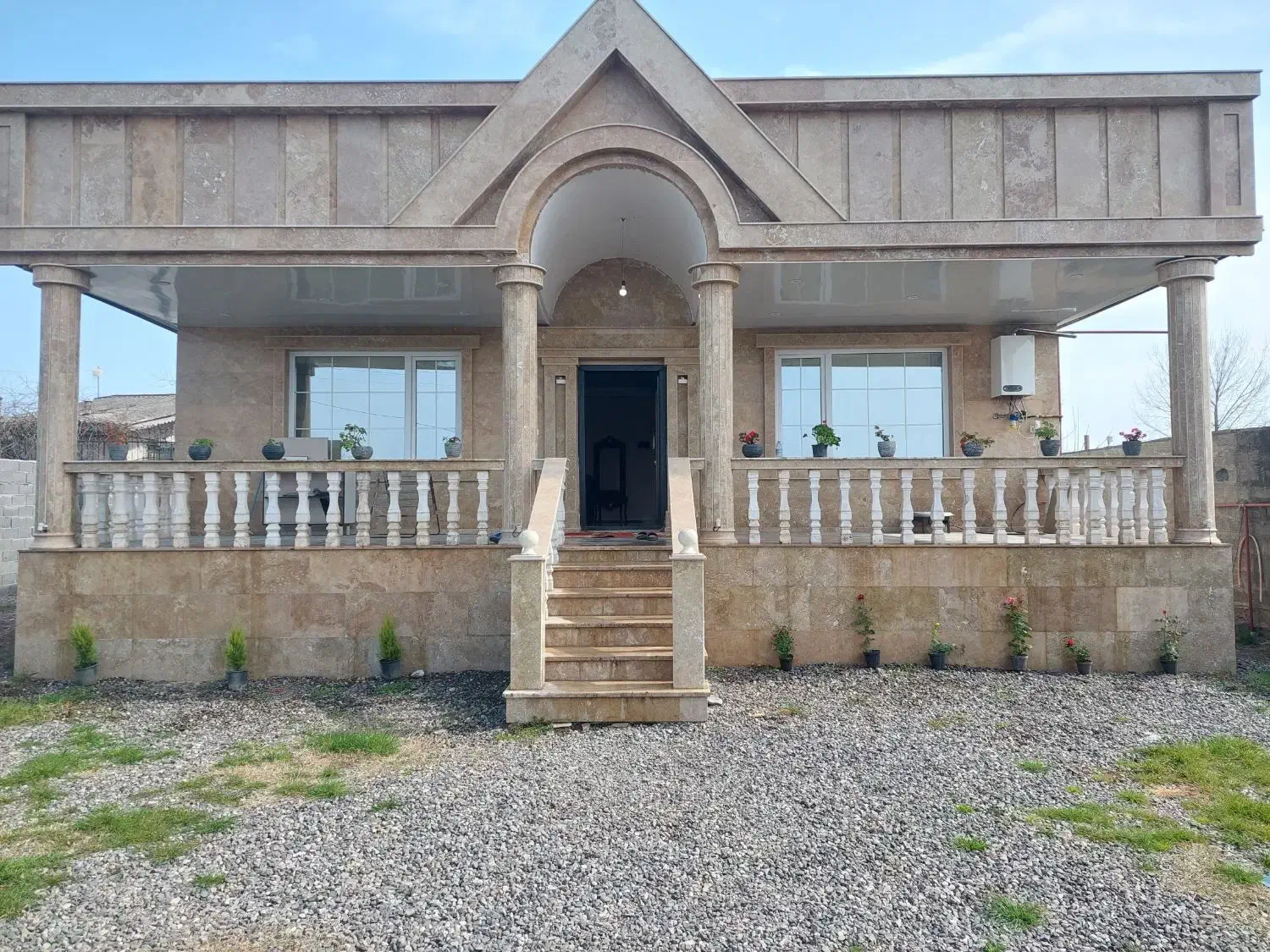 اجاره روزانه ویلای نوساز دو خوابه|اجارهٔ کوتاه‌مدت ویلا و باغ|چاف و چمخاله, |دیوار