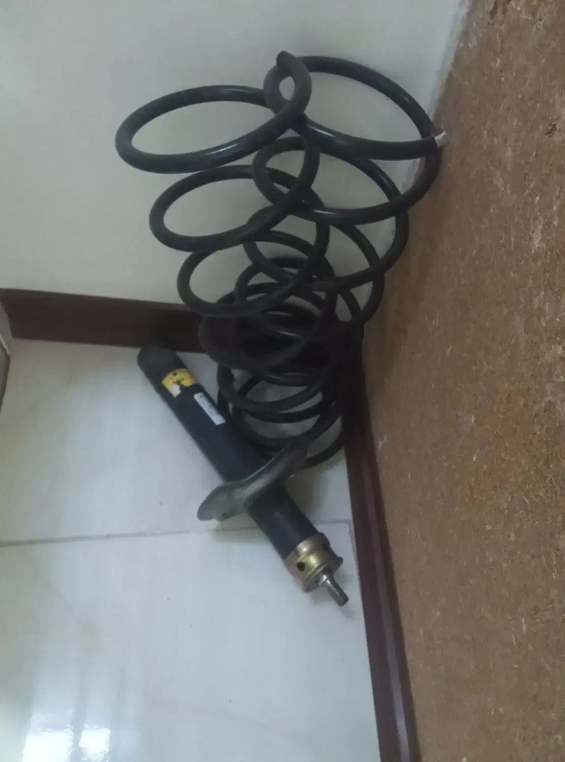 کمک و لوازم|قطعات یدکی و لوازم جانبی|قدس, شهرقدس|دیوار