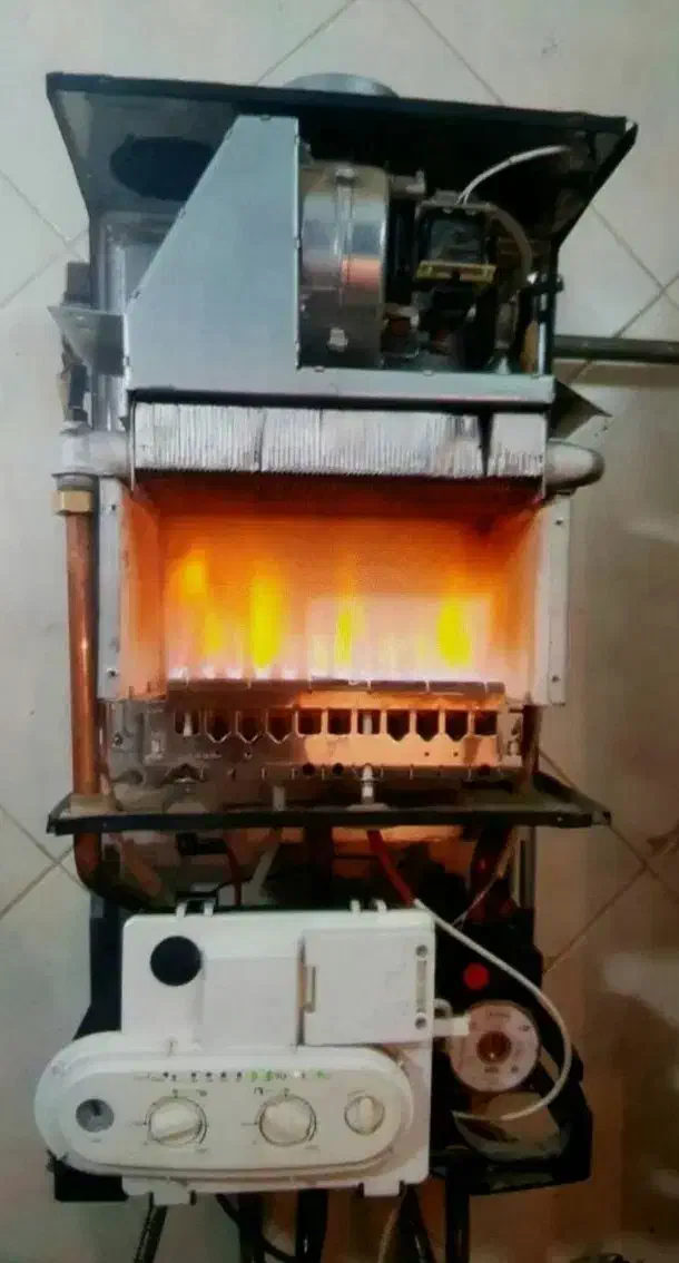 پکیج بخاری آبگرمکن / عیب یابی تعمیرات با تجربه|خدمات پیشه و مهارت|نجفآباد, منتظری شمالی|دیوار