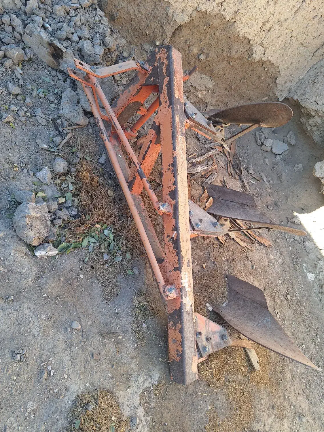 گاو آهن سه خیش شخمیران|قطعات یدکی و لوازم جانبی|چاراویماق, |دیوار