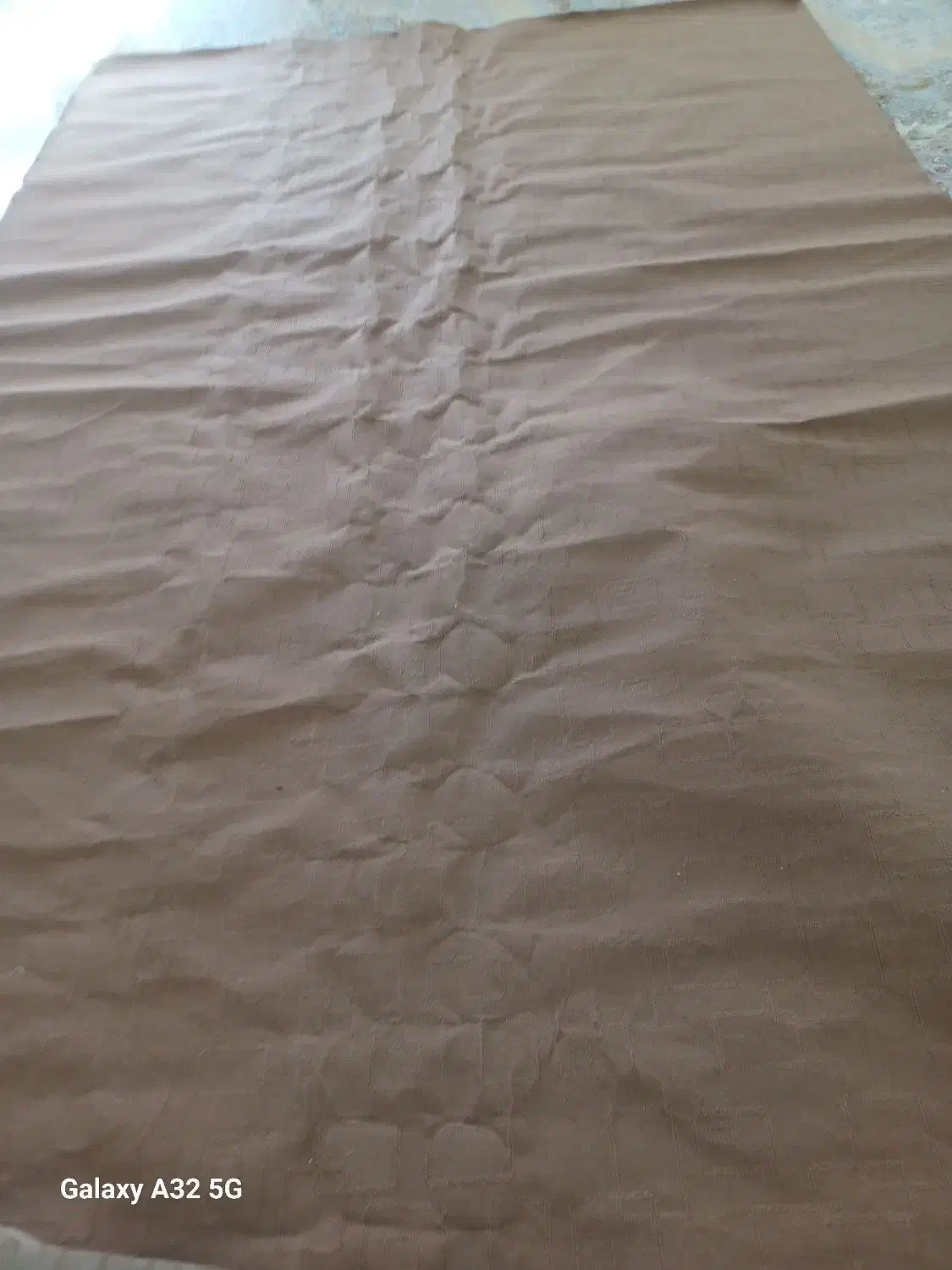 موکت قهوه ای گردویی رنگ ۳ در۴و نیم|موکت|اسلامشهر, مطهری|دیوار