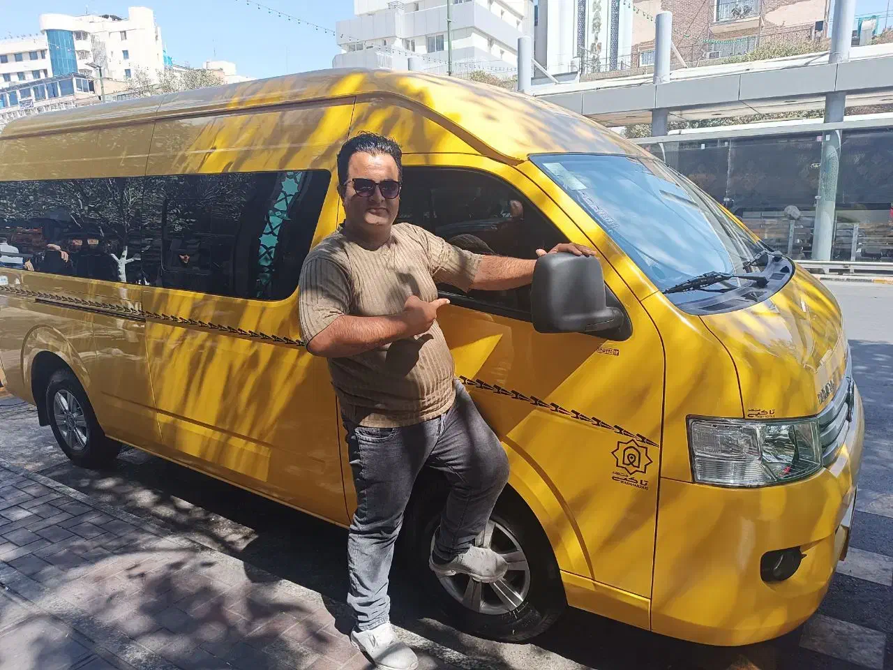 ون صفر۱۲ نفرVIPکولر یخچال همراه با سیستم|خدمات حمل و نقل|مشهد, حرم مطهر رضوی|دیوار