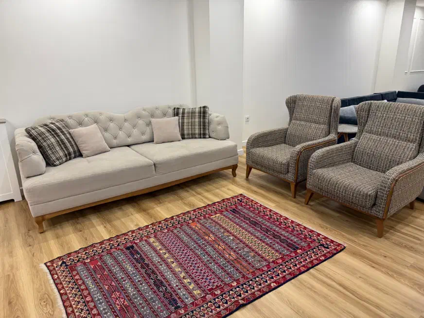 مبلمان نیم ست|مبلمان خانگی و میز عسلی|بجنورد, |دیوار