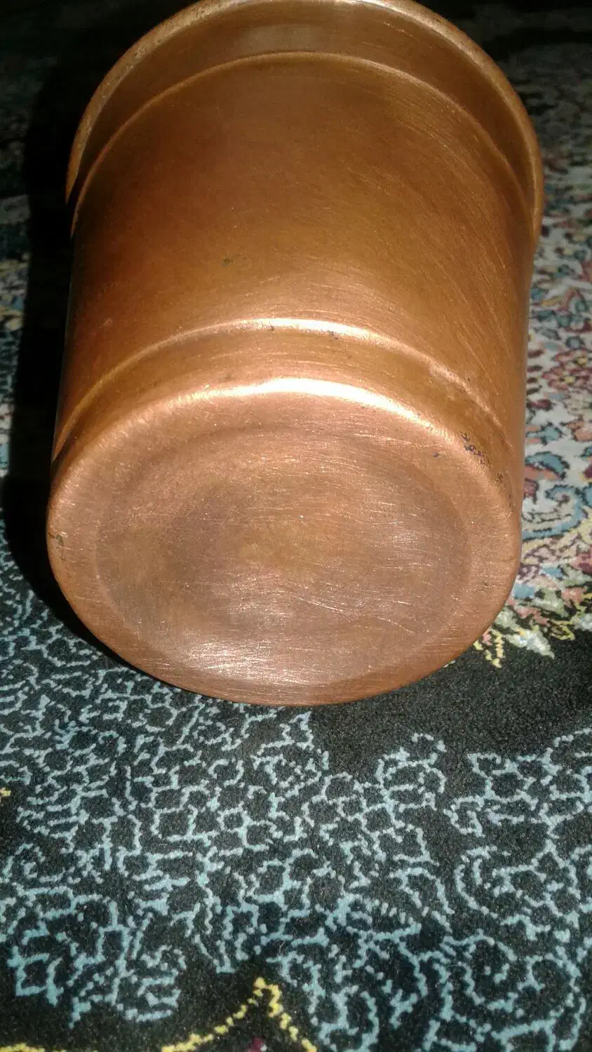 لیوان مسی قدیمی|کلکسیون اشیاء عتیقه|تهران, مینای جنوبی|دیوار