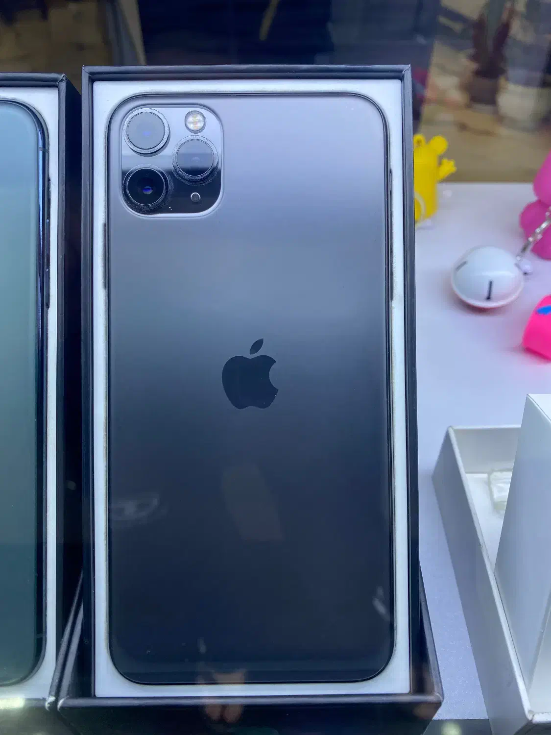 11 پرومکس 512 zza|موبایل|بروجرد, |دیوار