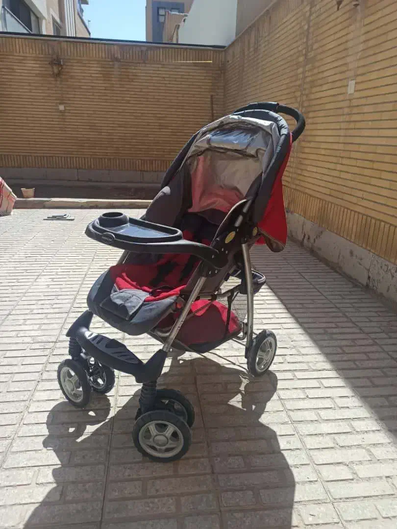 کالاسکه کودک تمیز و سالم mamalove|کالسکه و لوازم جانبی|اصفهان, فرح آباد|دیوار