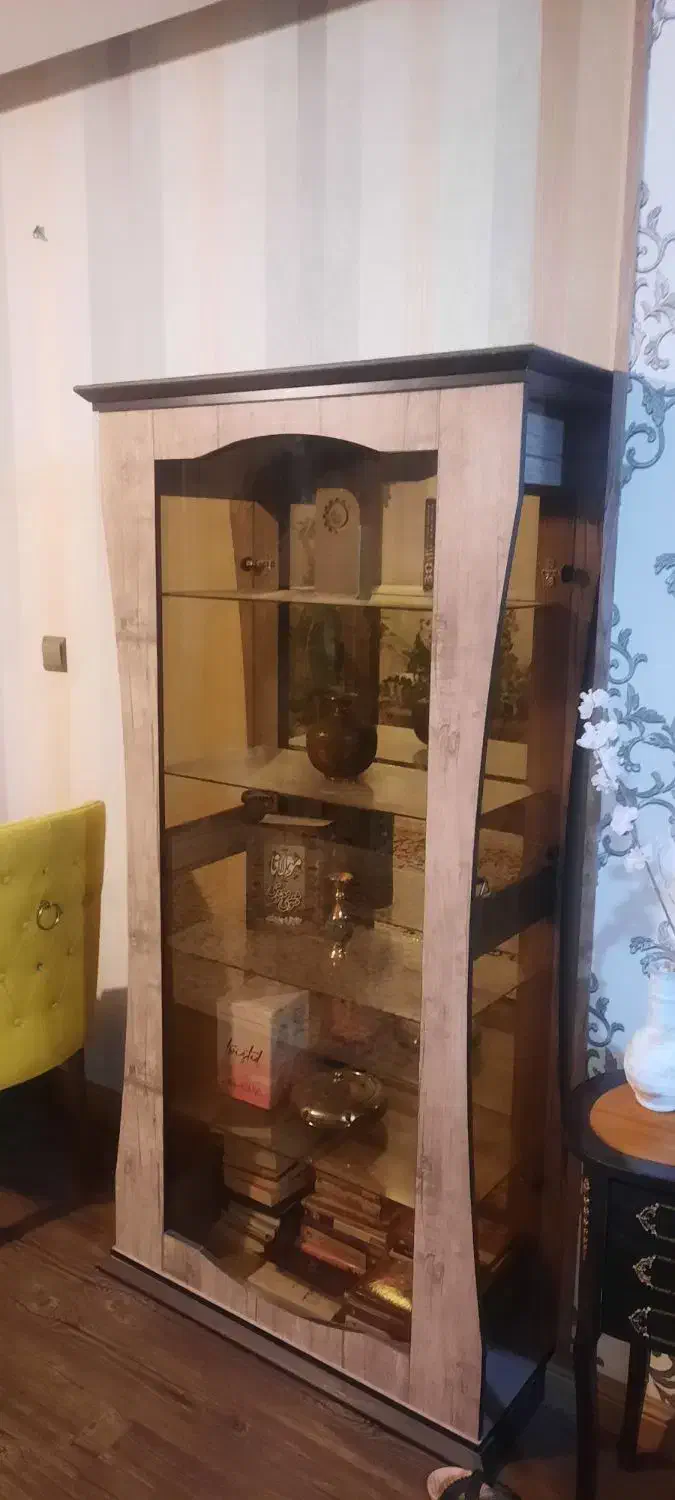 ویترین|بوفه، ویترین، کنسول|اصفهان, بهارستان|دیوار