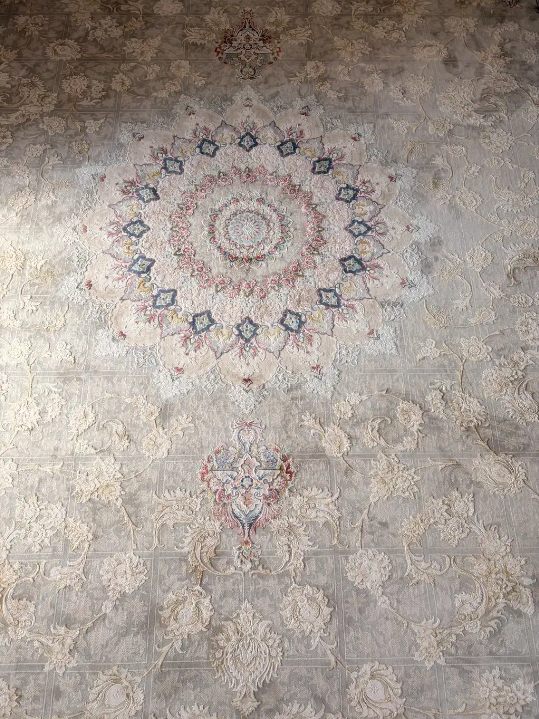 یک تخته فرش ۹متری|فرش|فولادشهر, مسکن مهر فولادشهر|دیوار