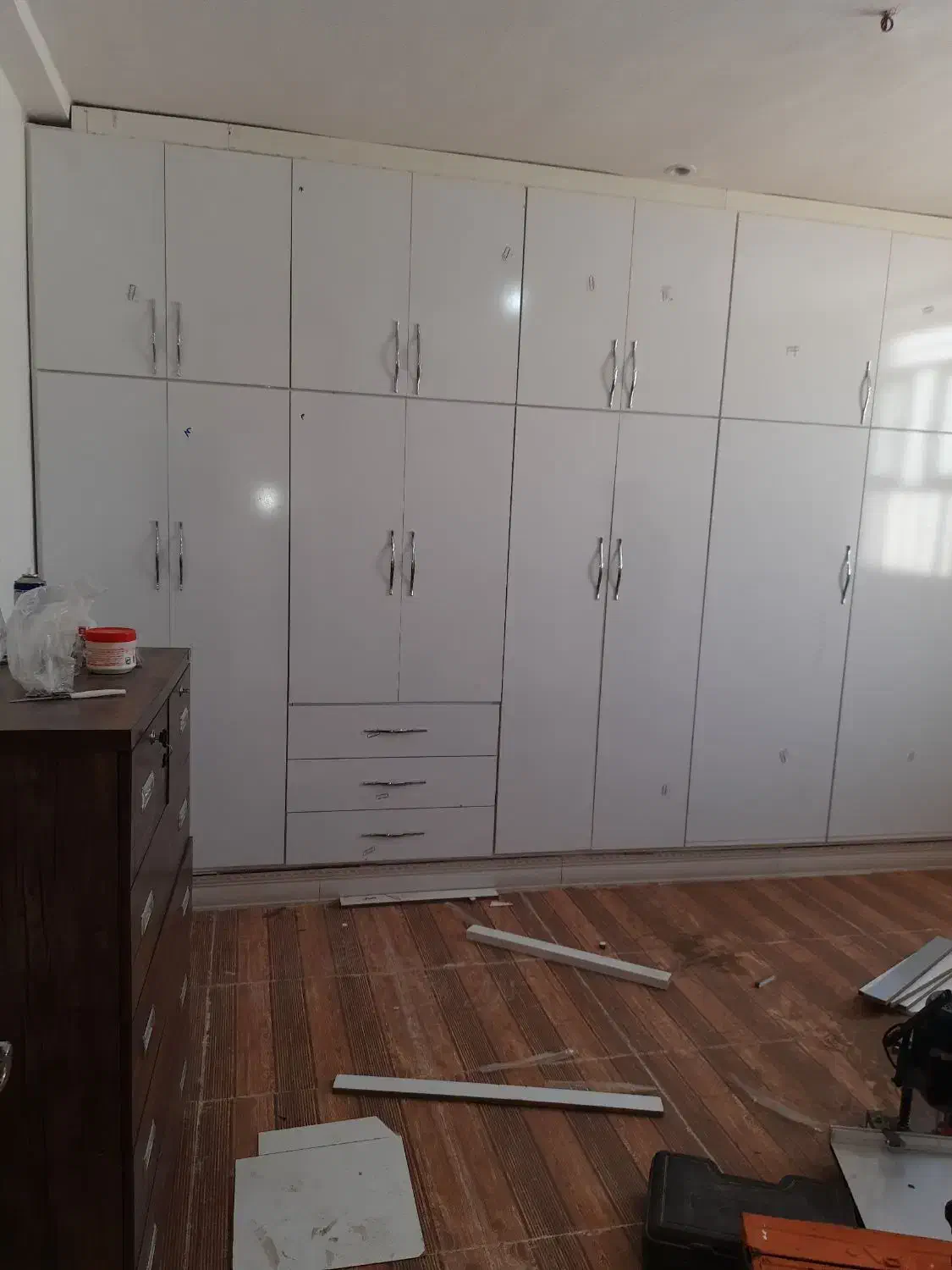 نصب انواع کابینت.کمد دیواری..درب اتاق|خدمات پیشه و مهارت|مسجد سلیمان, |دیوار