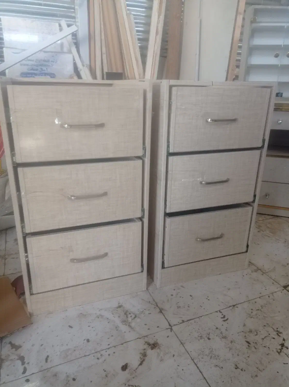 ۲عدد دراور لباسی|جاکفشی، کمد، دراور|ابریشم, |دیوار