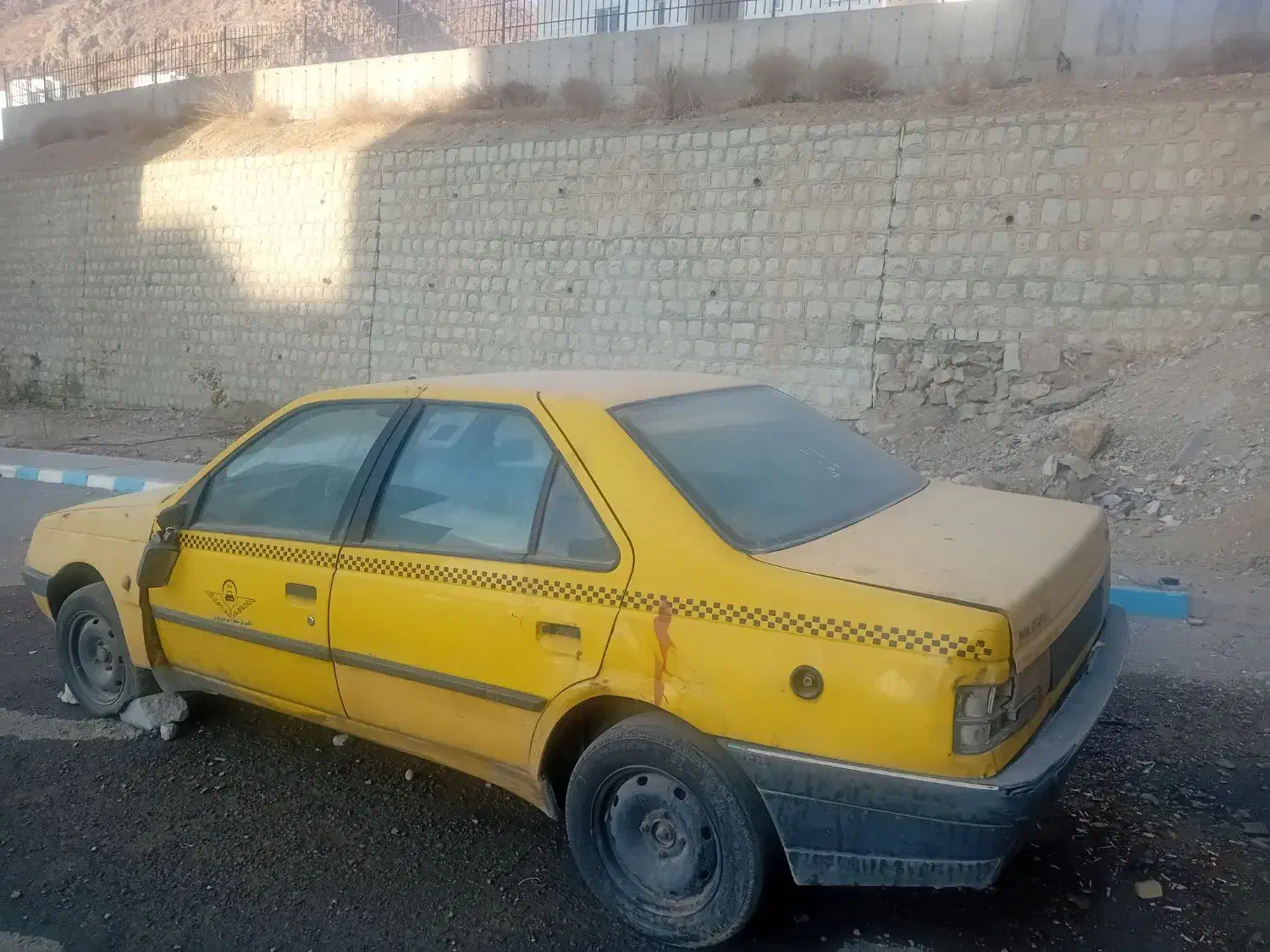 تاکسی روآ مدل ۸۷ فروشی اسقاطی|خودرو سواری و وانت|پردیس, فاز ۱۱|دیوار