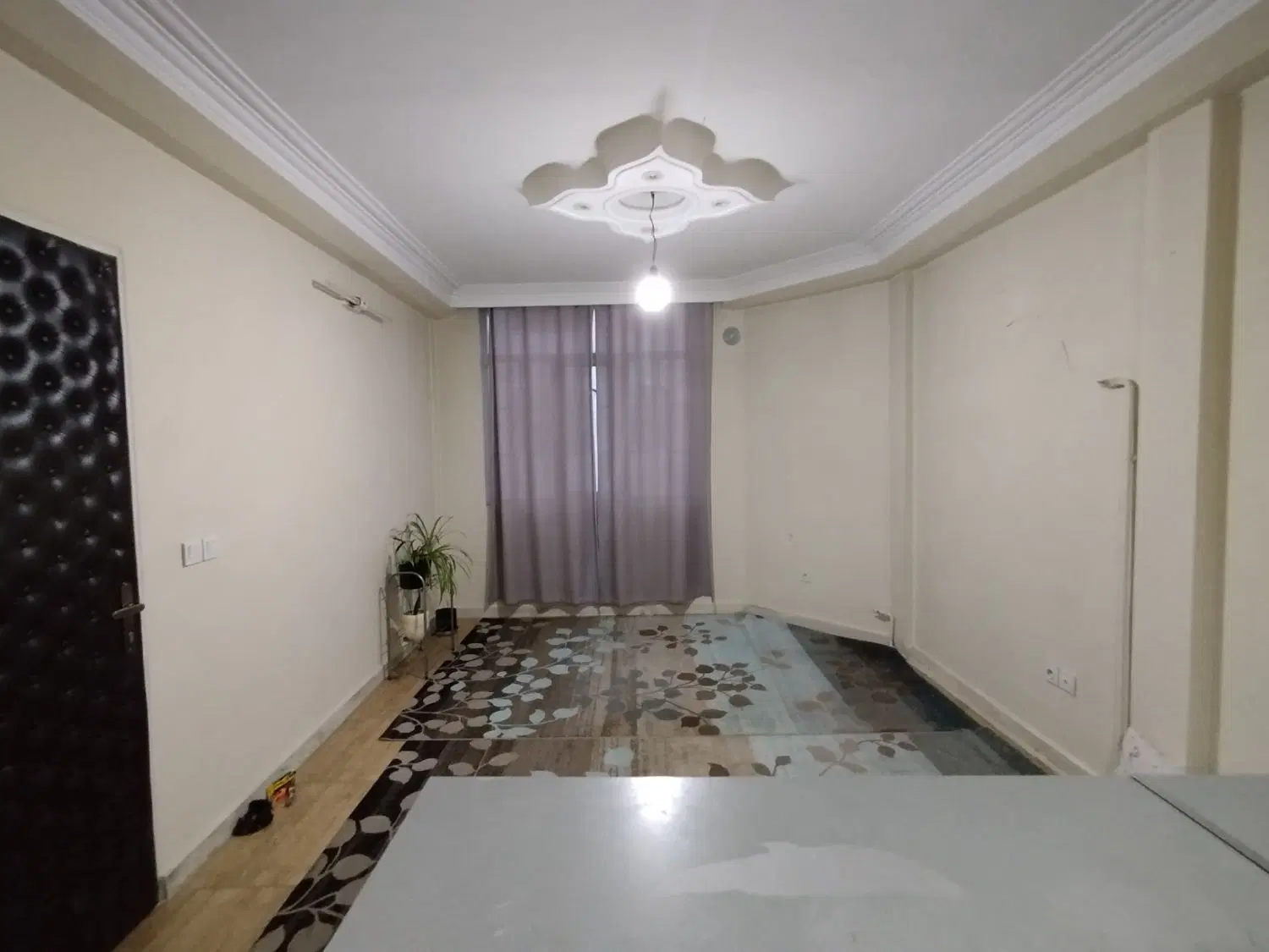 اجاره خانه 35 متری خیابان 21متری دهقان
