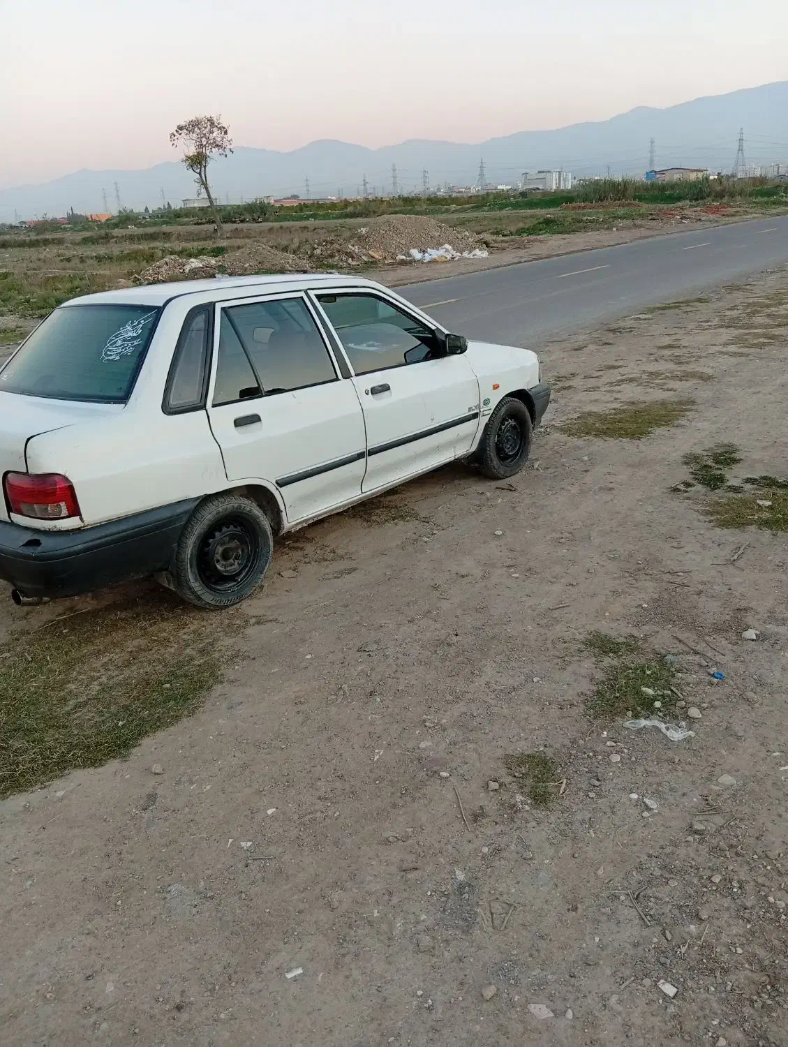 پراید مدل ۸۹تمام رنگ معاوضه با 405از مدل 82ب بالا|خودرو سواری و وانت|گرگان, |دیوار