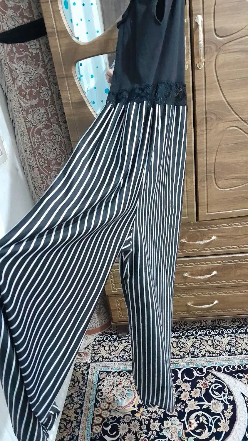 لباس اورال|لباس|قدس, شهرقدس|دیوار