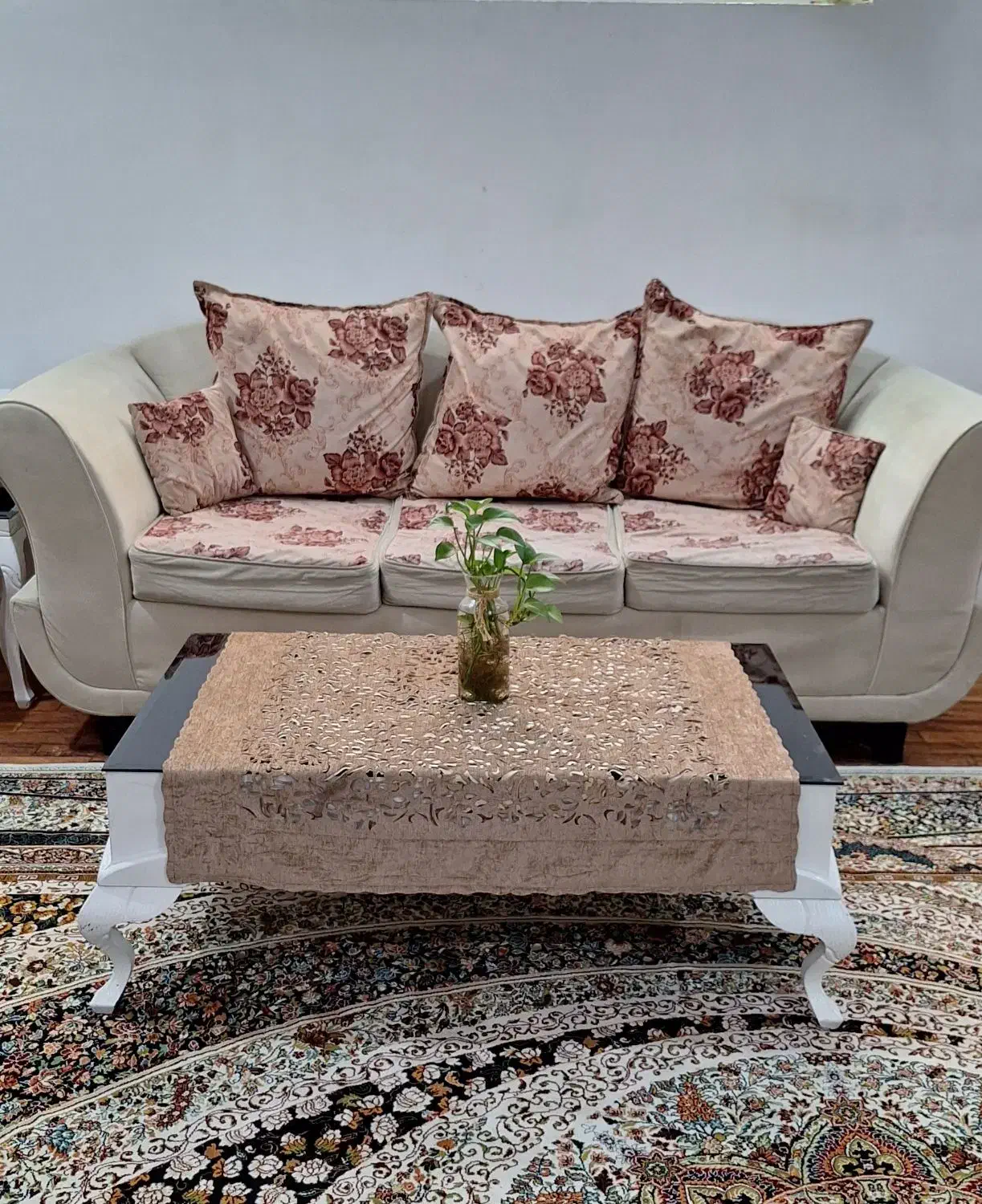 مبل و جلو مبلی و عسلی ها|مبلمان خانگی و میز عسلی|شوشتر, |دیوار