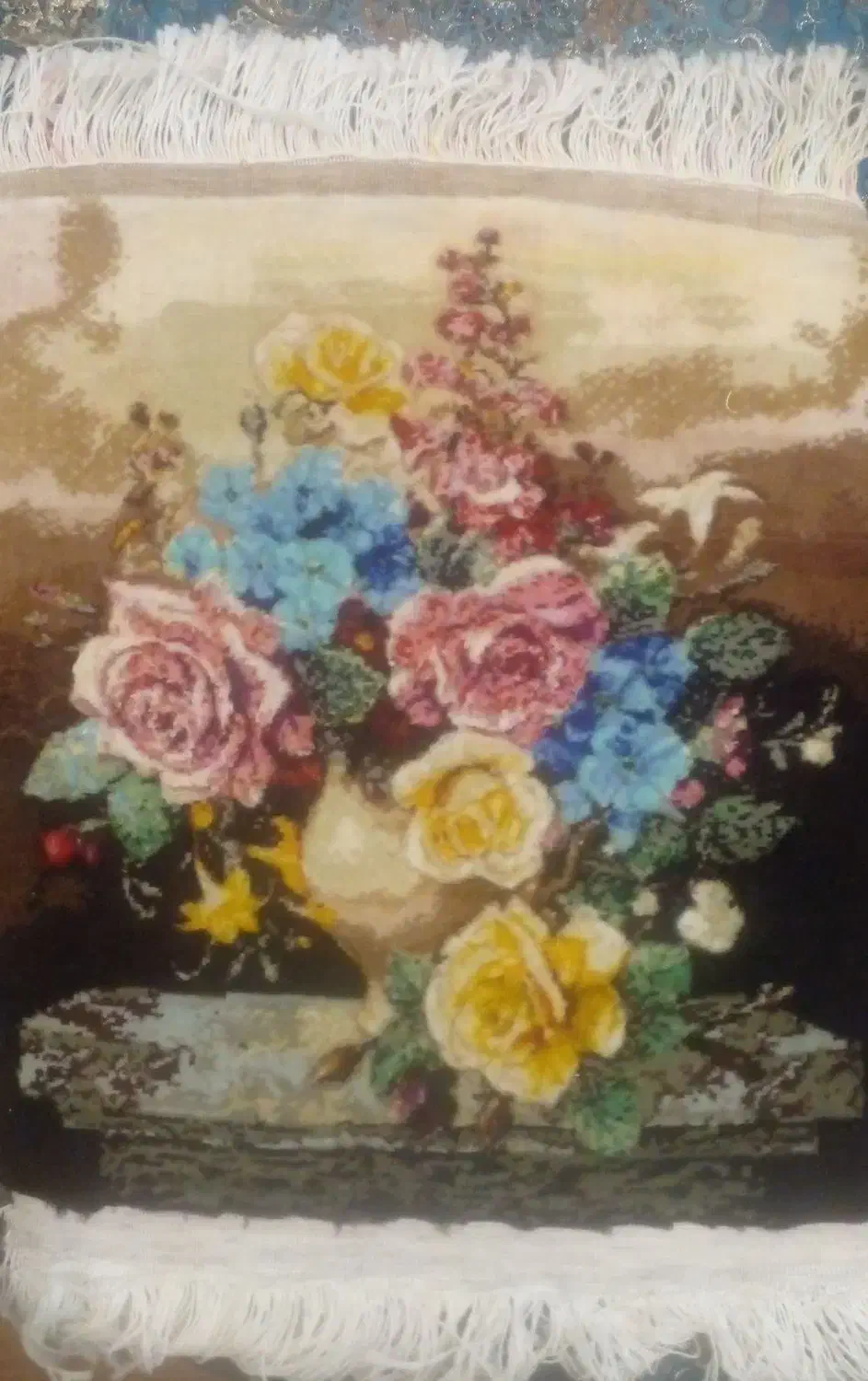 تابلو فرش دستبافت گل و گلدان سفالی|تابلو فرش|تهران, شهرک دانشگاه|دیوار