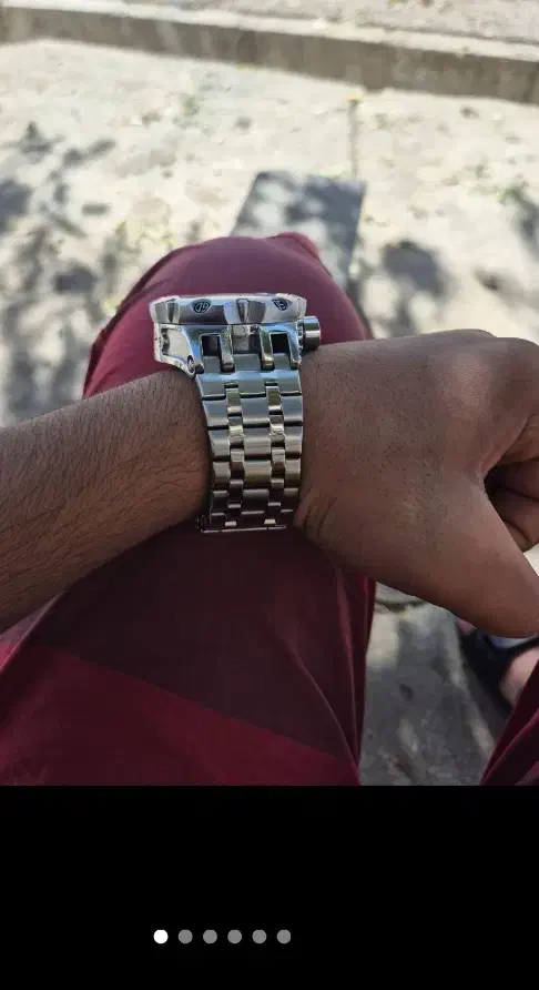 ساعت غول پیکر|ساعت|یاسوج, |دیوار