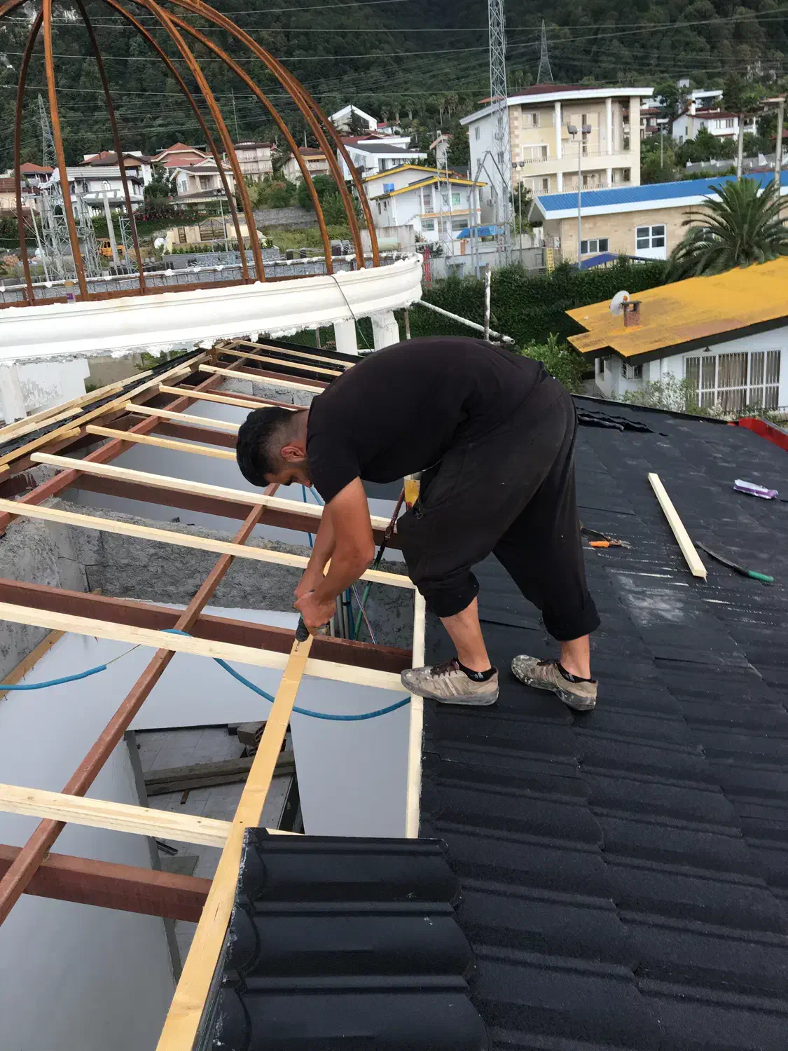 باز سازی ساختمان ‌ونصب شیروانی وسقف کاذب|خدمات پیشه و مهارت|نوشهر, |دیوار