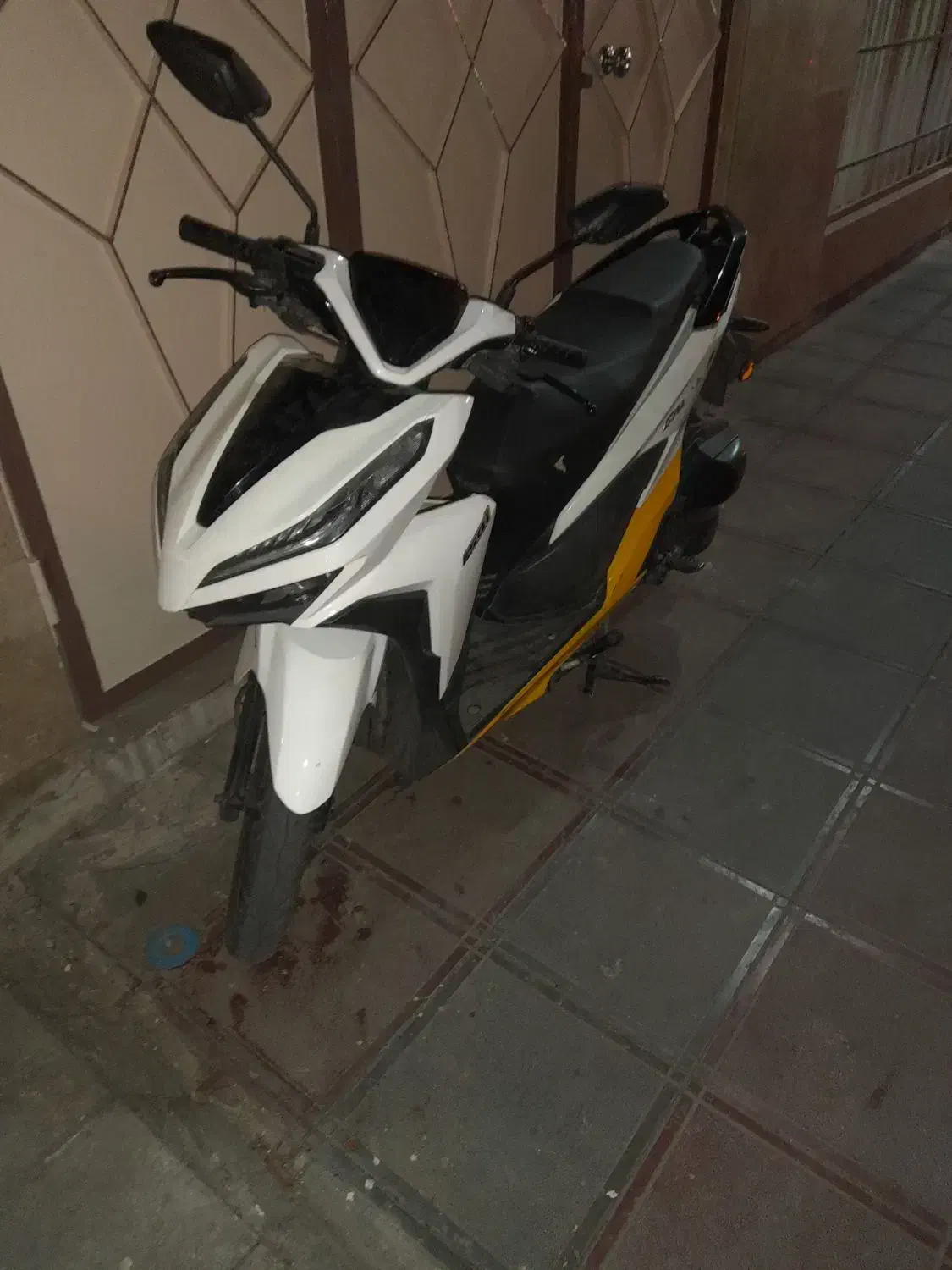 موتور کلیک|موتورسیکلت|قم, شاه ابراهیم|دیوار