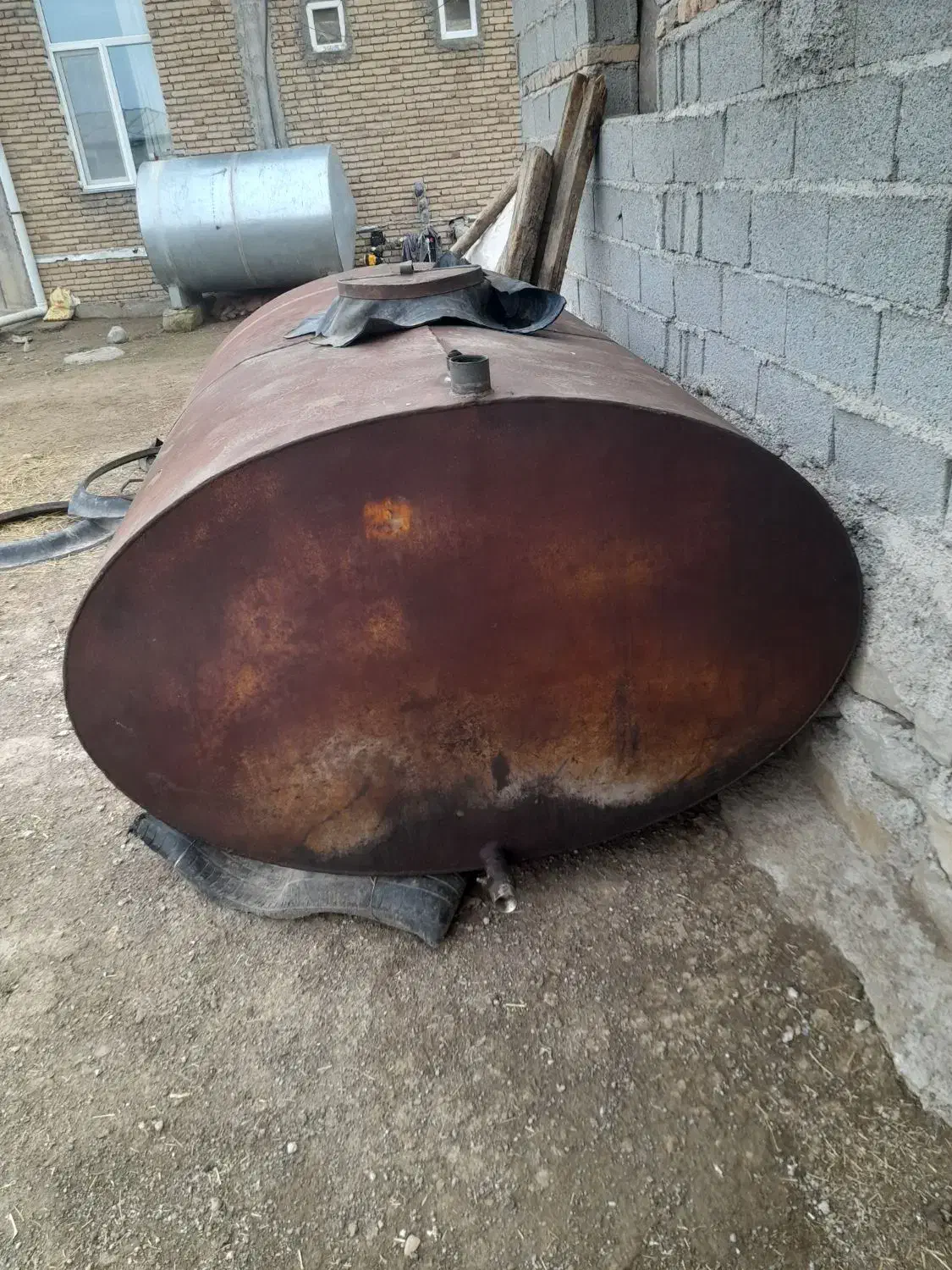 تانکر|قطعات یدکی و لوازم جانبی|بیله سوار, |دیوار