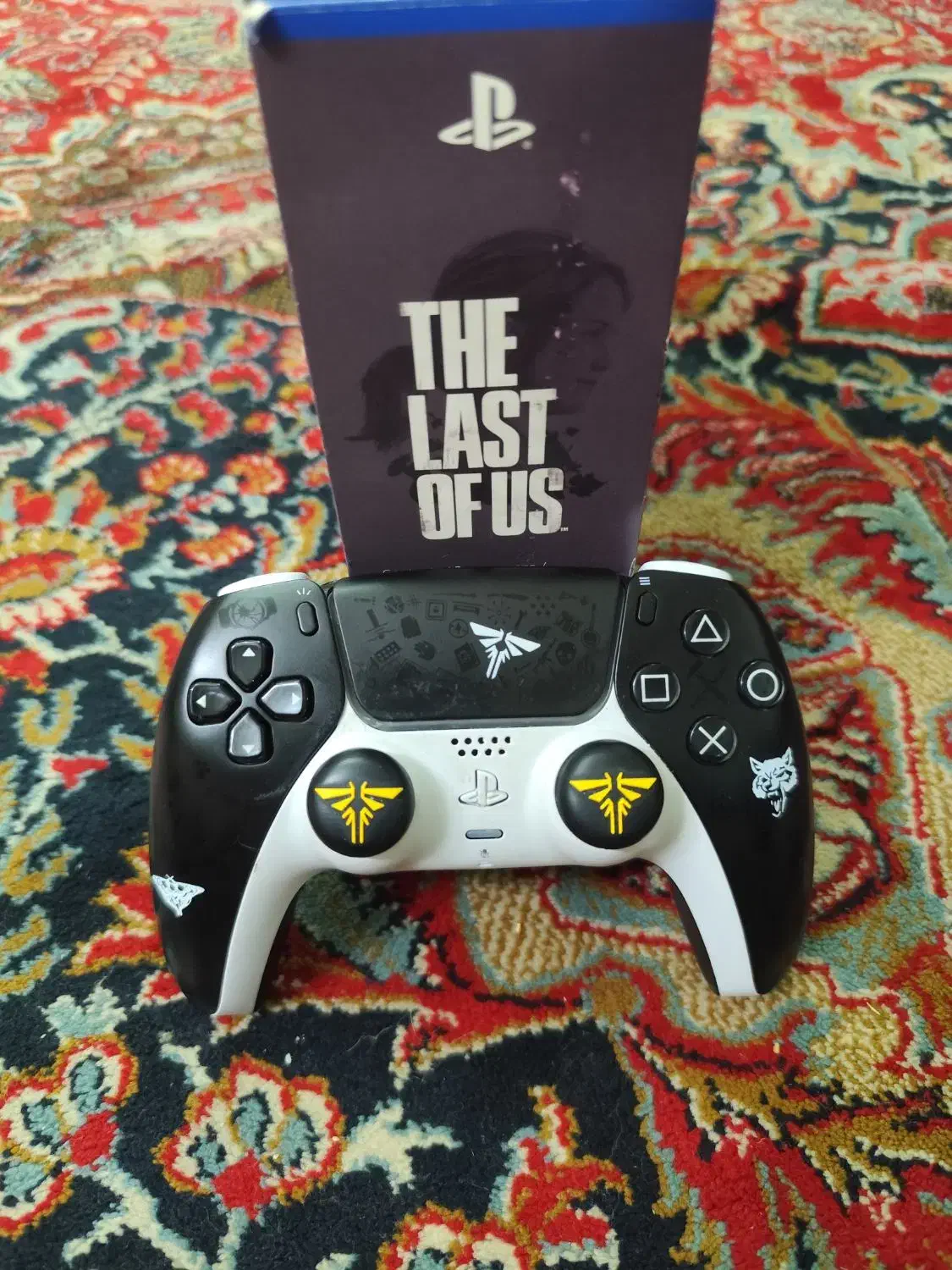 دسته ps5 Dualsense the last of us|کنسول، بازی ویدئویی و آنلاین|تهران, شهید رجایی|دیوار