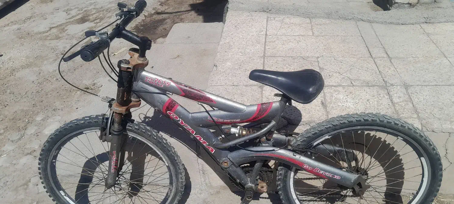 سلام دوچرغ ۲۶ تمیز دندیی ترمز ها سالم لاستیک سالم|دوچرخه، اسکیت، اسکوتر|اهواز, کوی علوی|دیوار