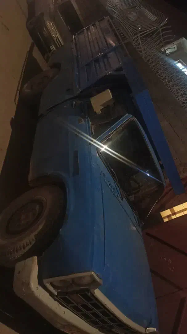 وانت نیسان مدل82پلاک زرد|خودرو سواری و وانت|شهرضا, |دیوار