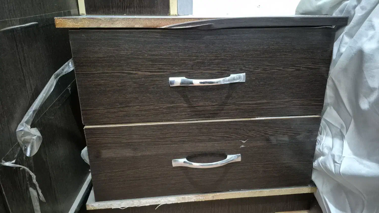 میز ال ای دی ومیز ارایشی|میز تلویزیون|شیراز, شریفآباد|دیوار