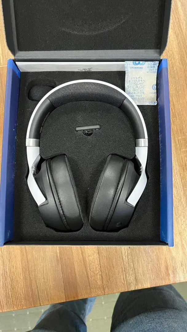 هدست وایرلس razer kaira pro|قطعات و لوازم جانبی رایانه|قدس, شهر‌قدس|دیوار