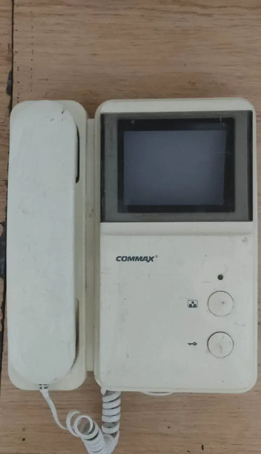 سه عدد آیفون تصویری و آیفون ساده|صوتی و تصویری|اصفهان, ارزنان|دیوار