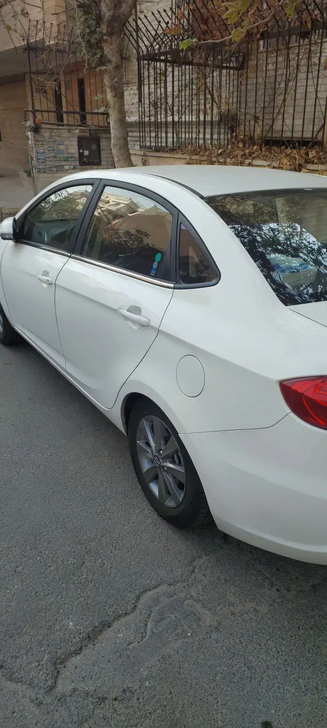 j4 جک جی ۴ سال ۱۴۰۳|خودرو سواری و وانت|کرج, شهرک بنفشه|دیوار