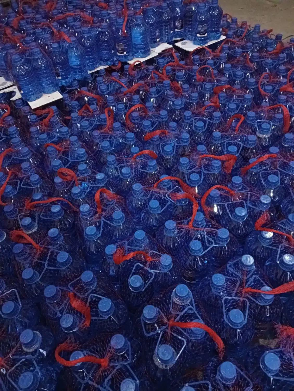 شیشه شوی خودرو|مواد شوینده و دستمال کاغذی|تبریز, |دیوار