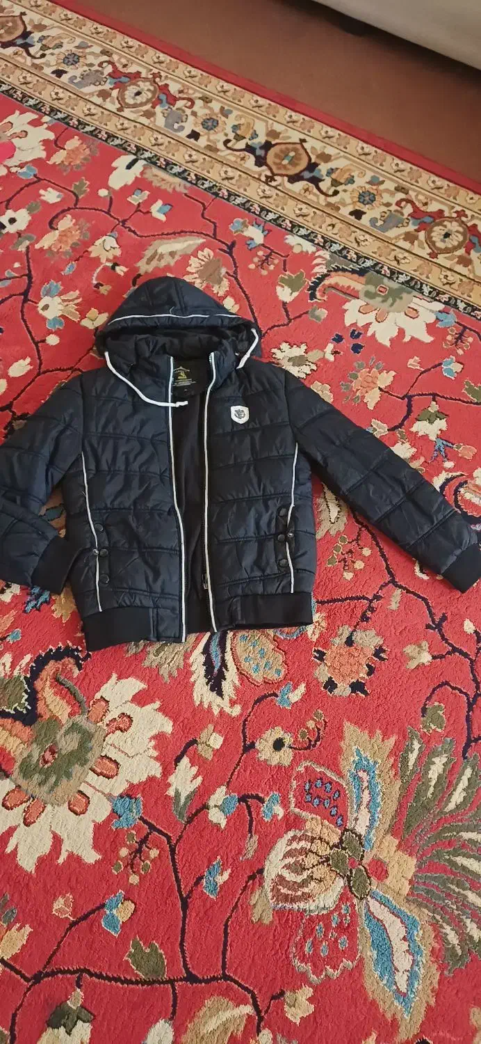 مقداری لباس زمستونی|لباس|زنجان, |دیوار