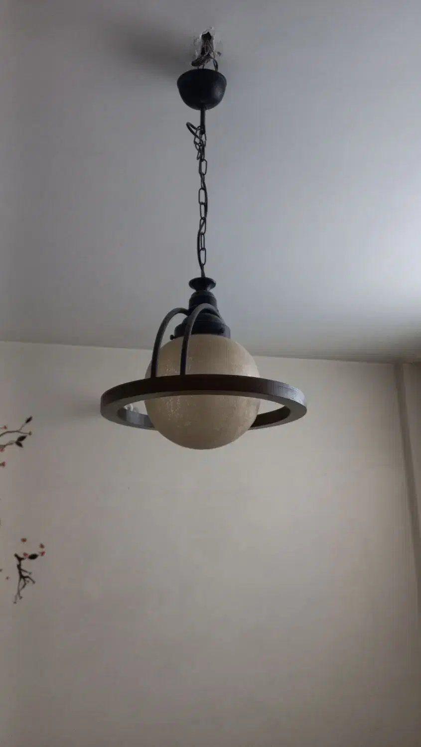 یک جفت لوستر چوبی با حباب و دیوارکوب کریستالی|لوستر و چراغ آویز|مشهد, هفت تیر (حافظ)|دیوار