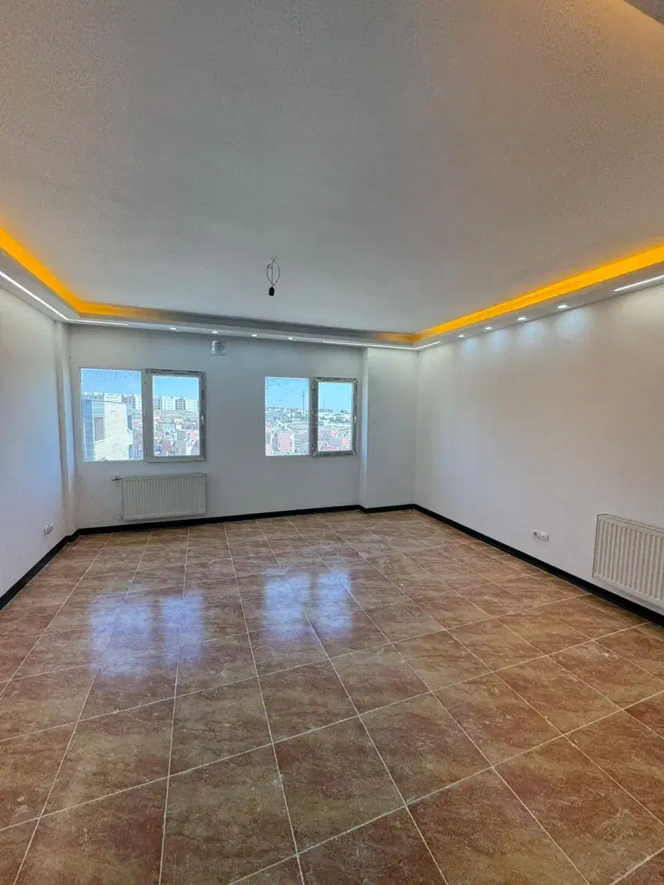 هسا ساختیانچی|فروش آپارتمان|هشتگرد, شهرک گلها|دیوار