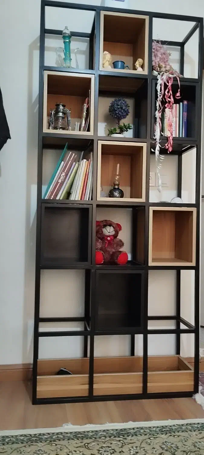 شلف،کتابخانه|کتابخانه، شلف، قفسه‌های دیواری|مشکین‌دشت, |دیوار