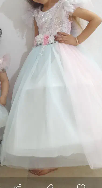 توربچگانه|کفش و لباس بچه|بجنورد, |دیوار