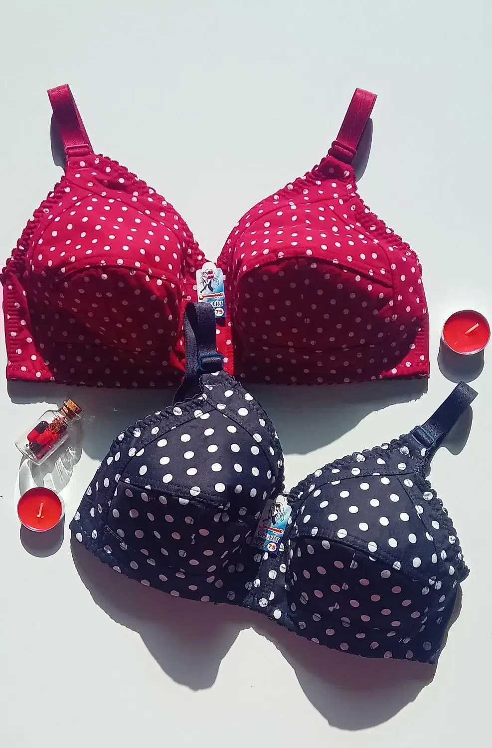 سوتین تک کتان توپی|لباس|سنگر, |دیوار