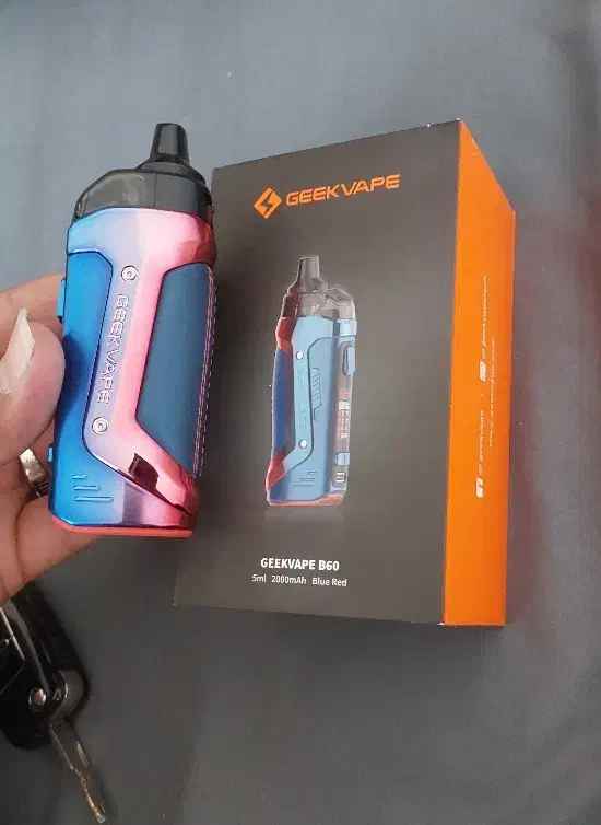 ویپ Geek Vape نو نوعه|زیورآلات و اکسسوری|یزد, |دیوار