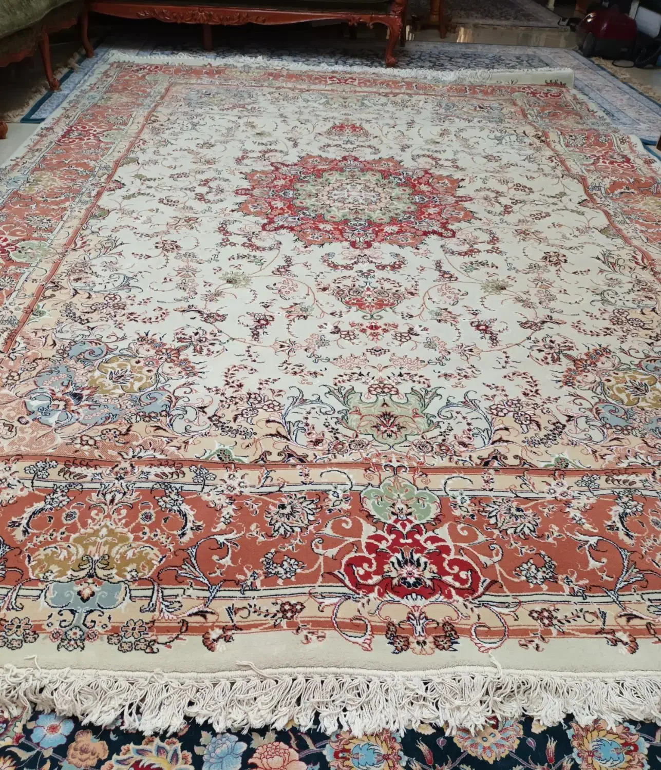 فرش ماشینی ۹ متری(۲.۵ در ۳.۵)|فرش|بابل, |دیوار