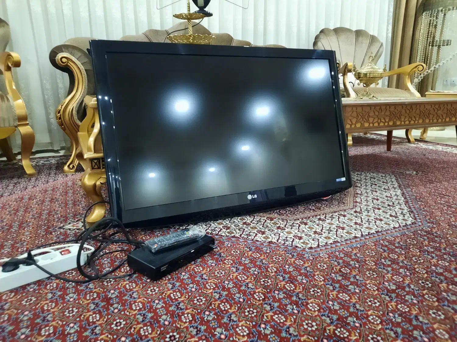 تلویزیون LCD|تلویزیون و پروژکتور|زنجان, |دیوار