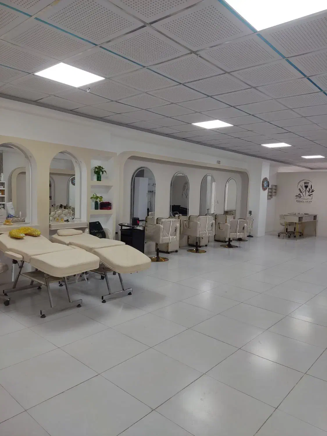 اجاره لاین های زیبایی|خدمات آرایشگری و زیبایی|شیراز, تاچارا|دیوار