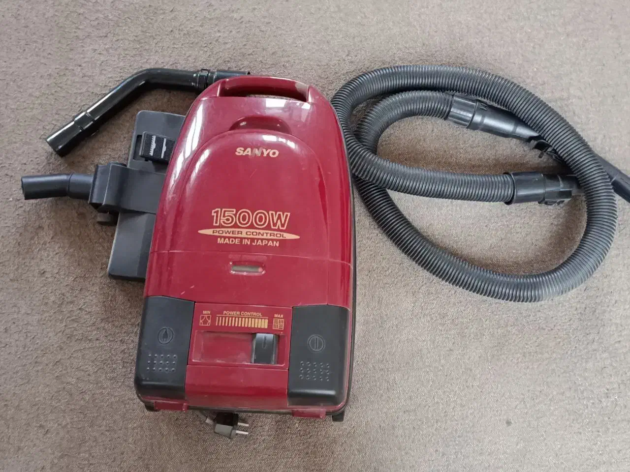 جارو برقی|جاروبرقی، جارو شارژی، بخارشو|بناب, |دیوار