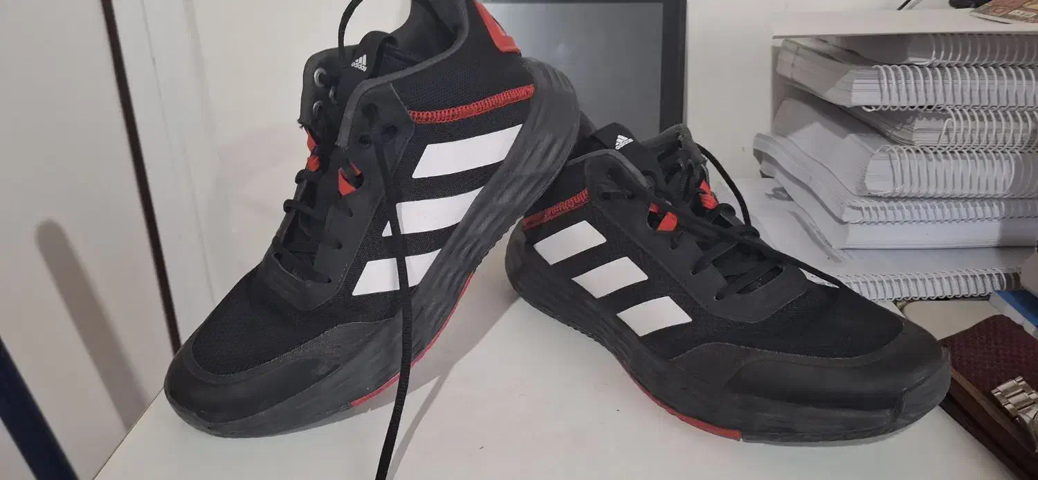 کفش والیبال اورجینال|کیف، کفش، کمربند|اسفراین, |دیوار